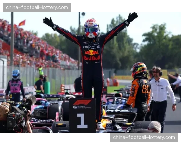 F2新星安东内利与梅赛德斯签署长期车手发展协议