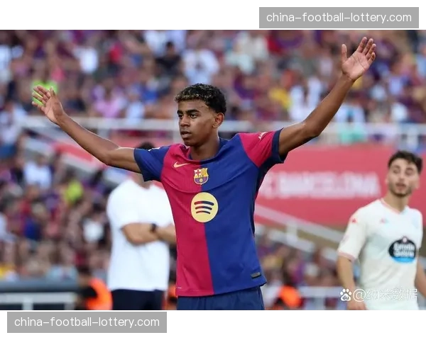 亚马尔本赛季44场造40球创巴萨生涯新高，18岁天才闪耀西甲
